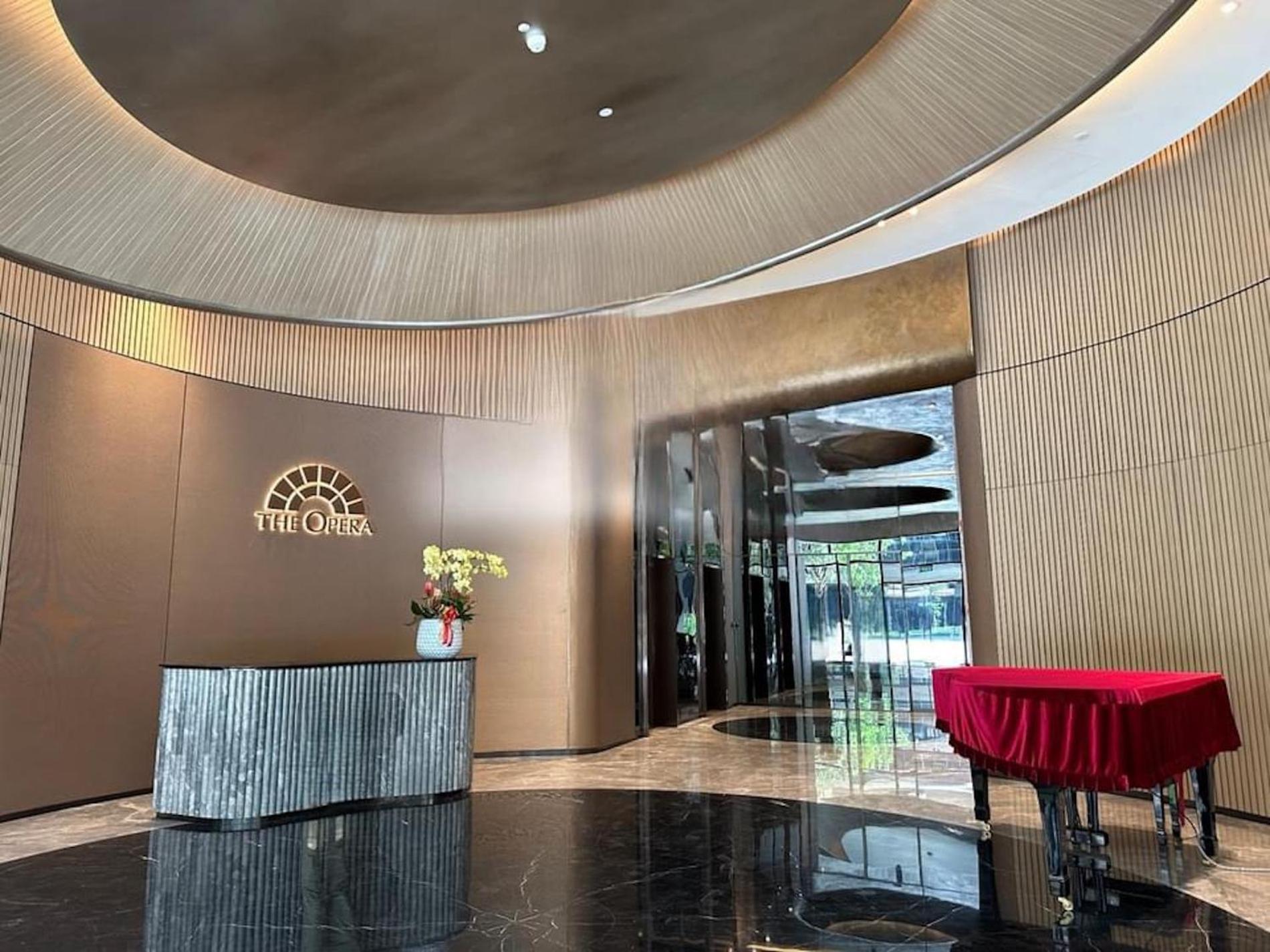 The Opera Apartment Cental Saigon Free Pool-Gym-Sauna Room- Golf Mini Хошимін Екстер'єр фото