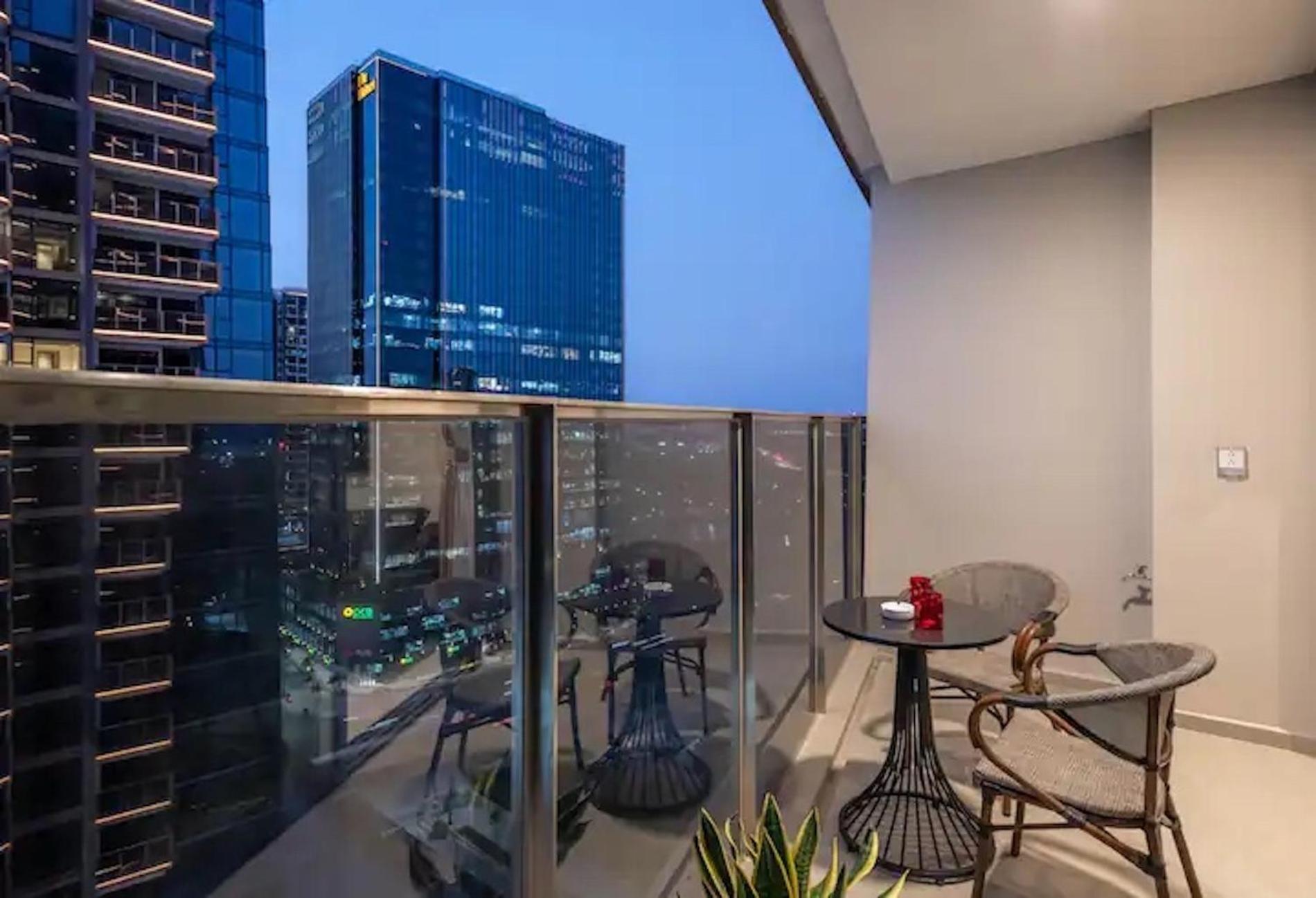 The Opera Apartment Cental Saigon Free Pool-Gym-Sauna Room- Golf Mini Хошимін Екстер'єр фото
