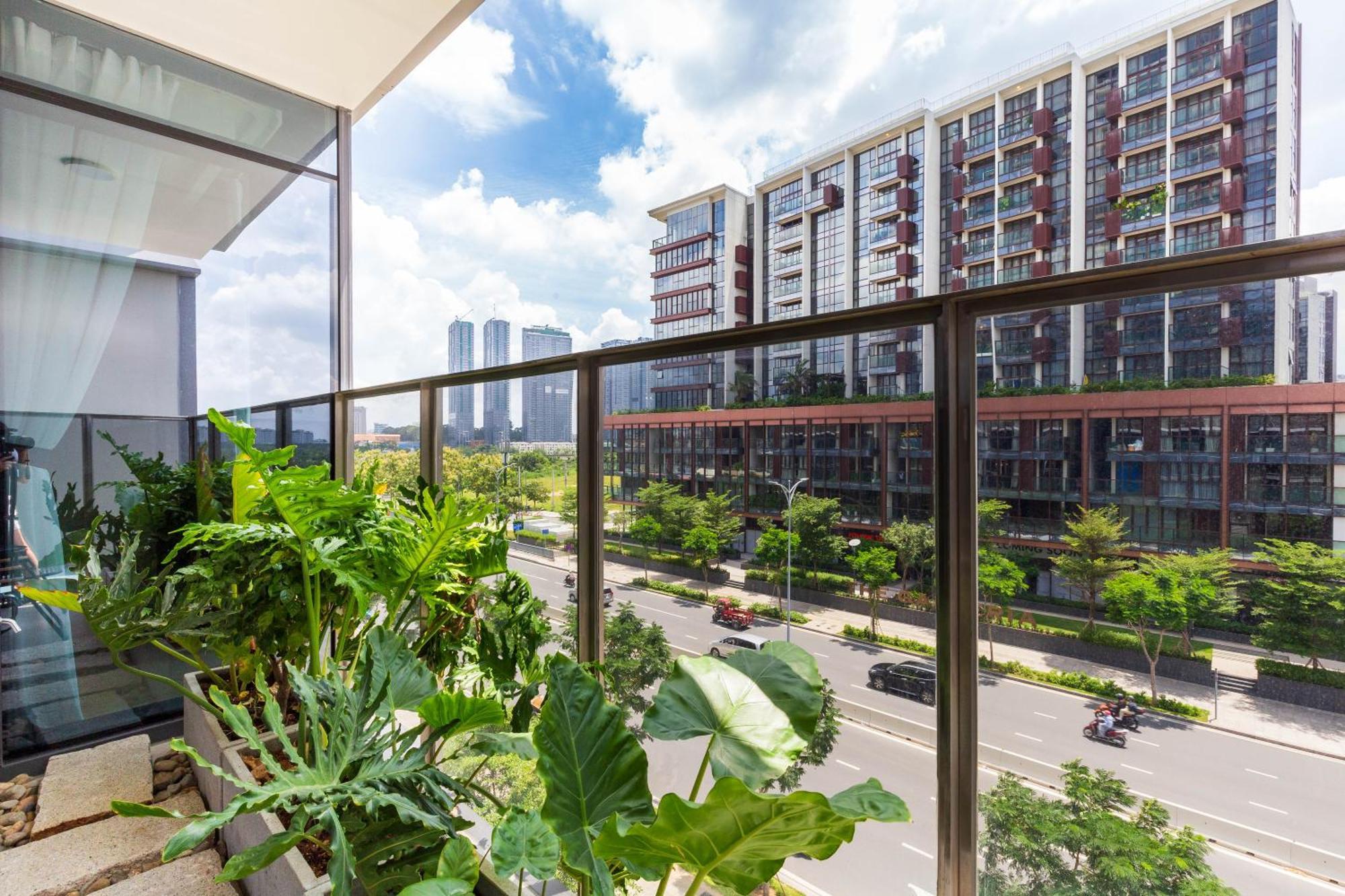 The Opera Apartment Cental Saigon Free Pool-Gym-Sauna Room- Golf Mini Хошимін Екстер'єр фото