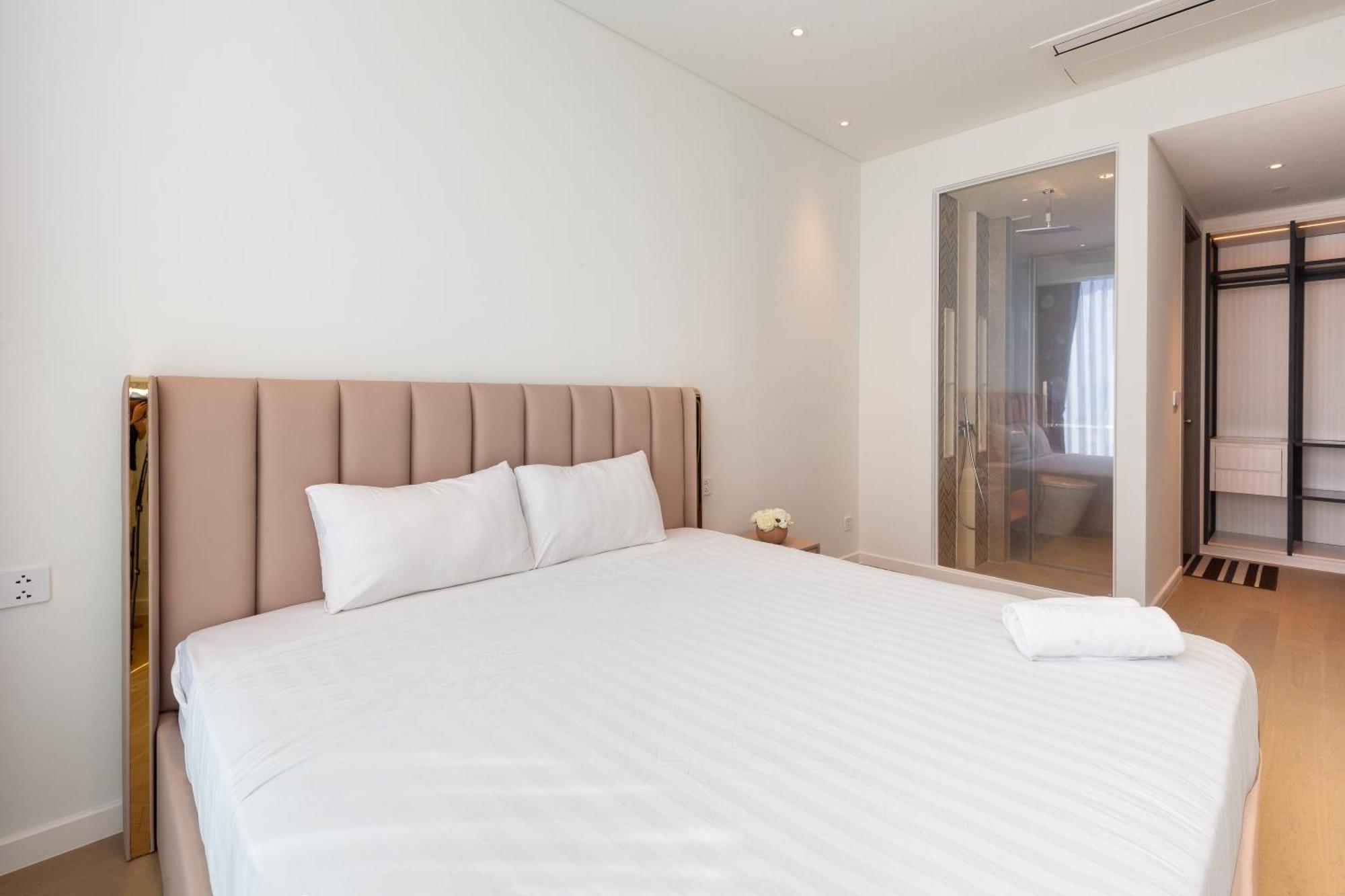 The Opera Apartment Cental Saigon Free Pool-Gym-Sauna Room- Golf Mini Хошимін Екстер'єр фото
